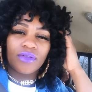 Meet your Posher, Coura